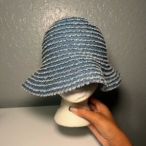 Jean Hat
